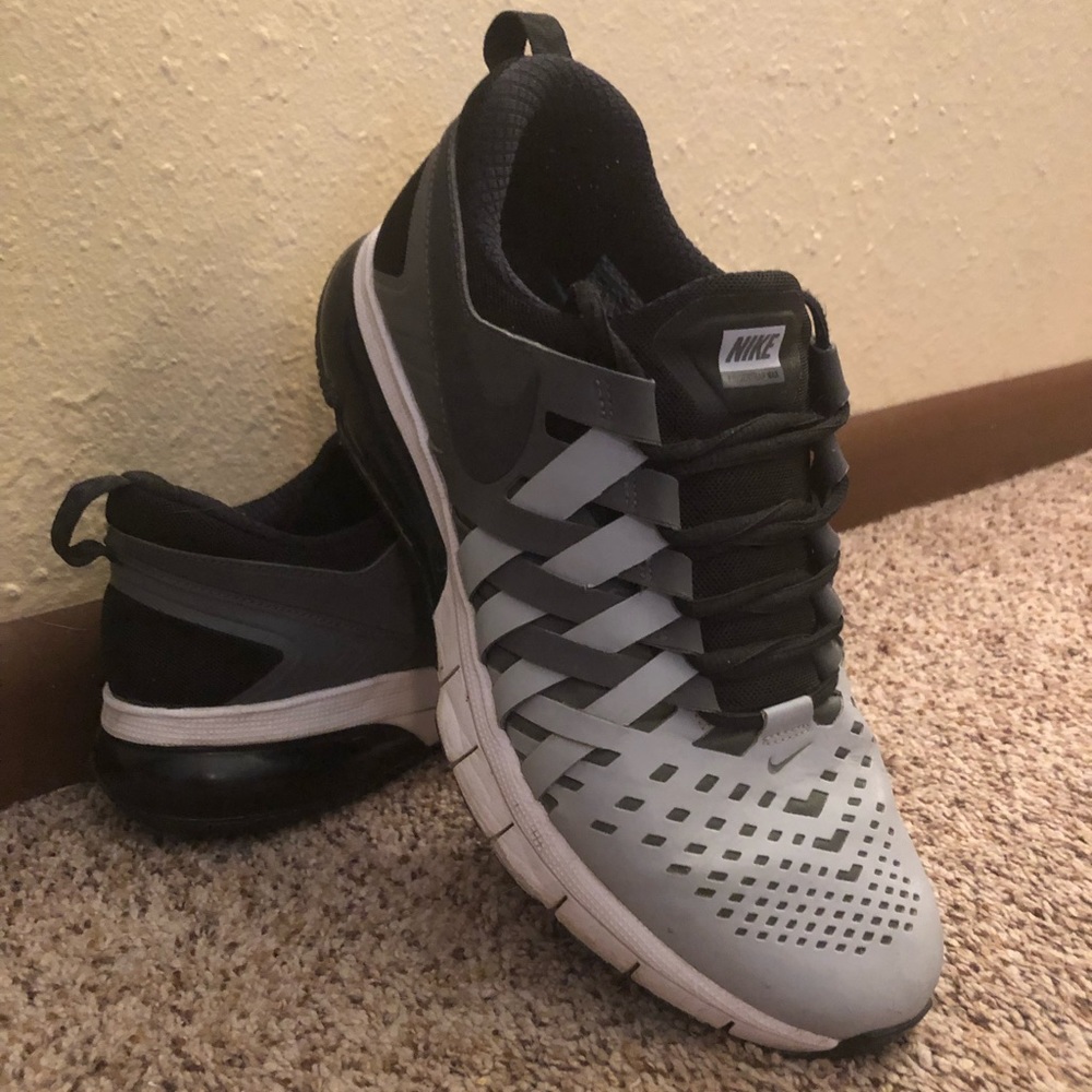 Men’s Nike Air Max FingerTrap Sz11